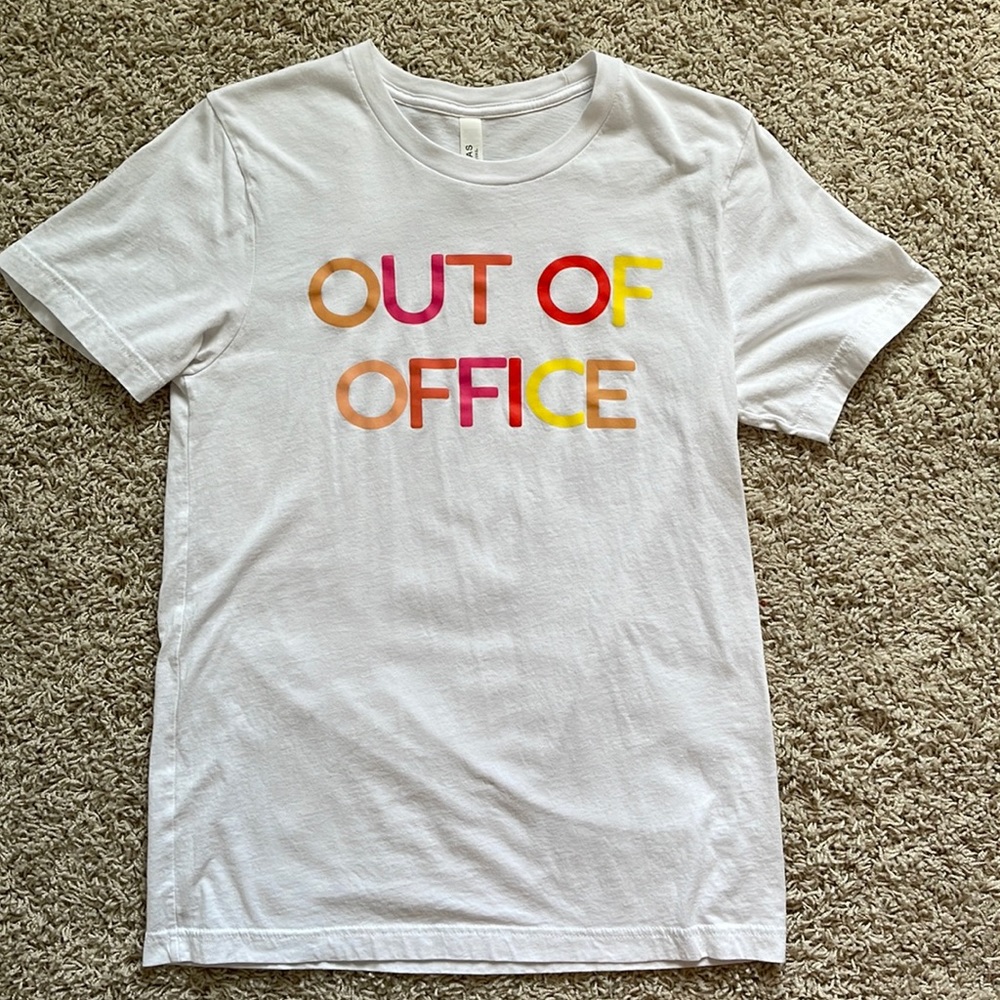 White out of office graphic t-shirt
